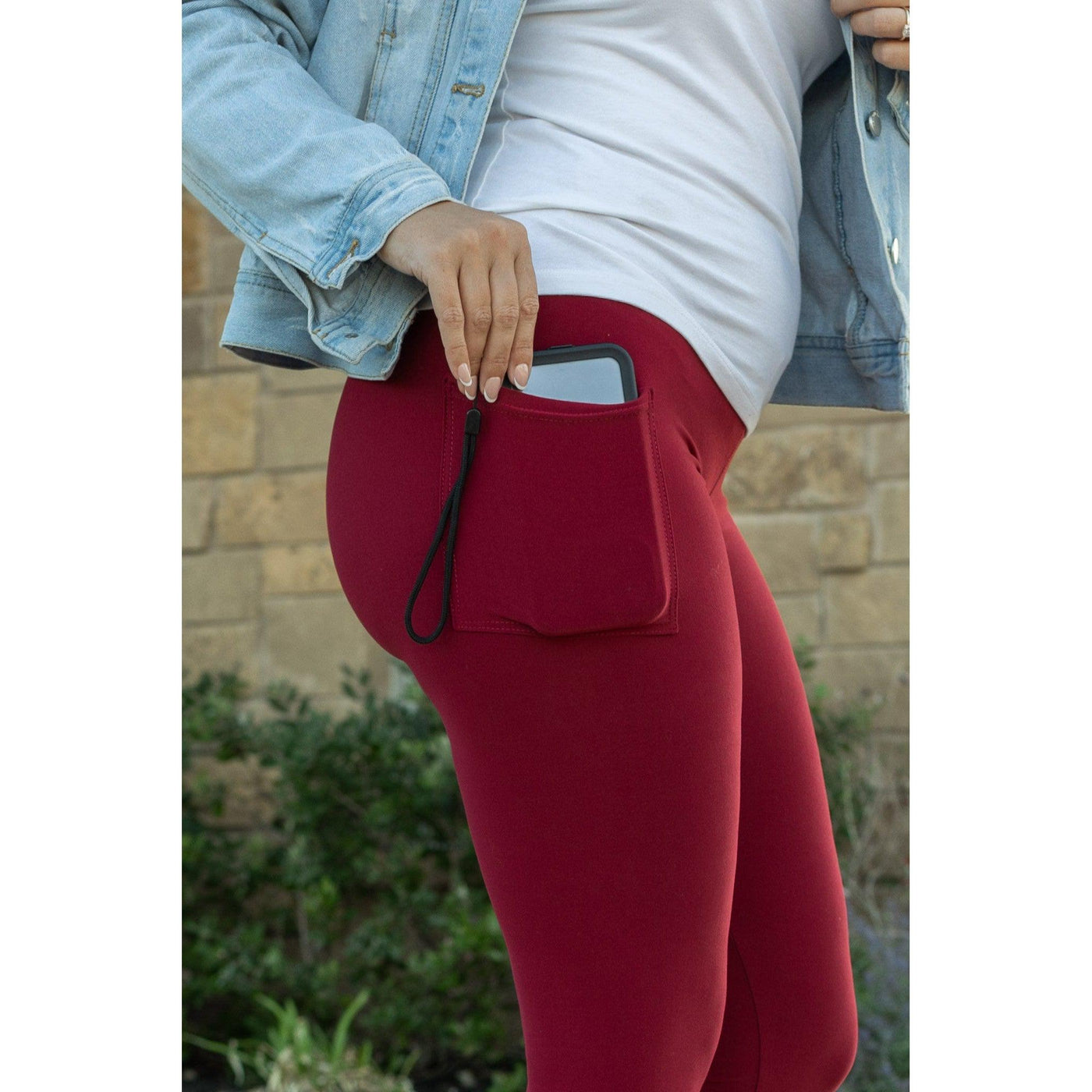 Red full length leggings with pockets